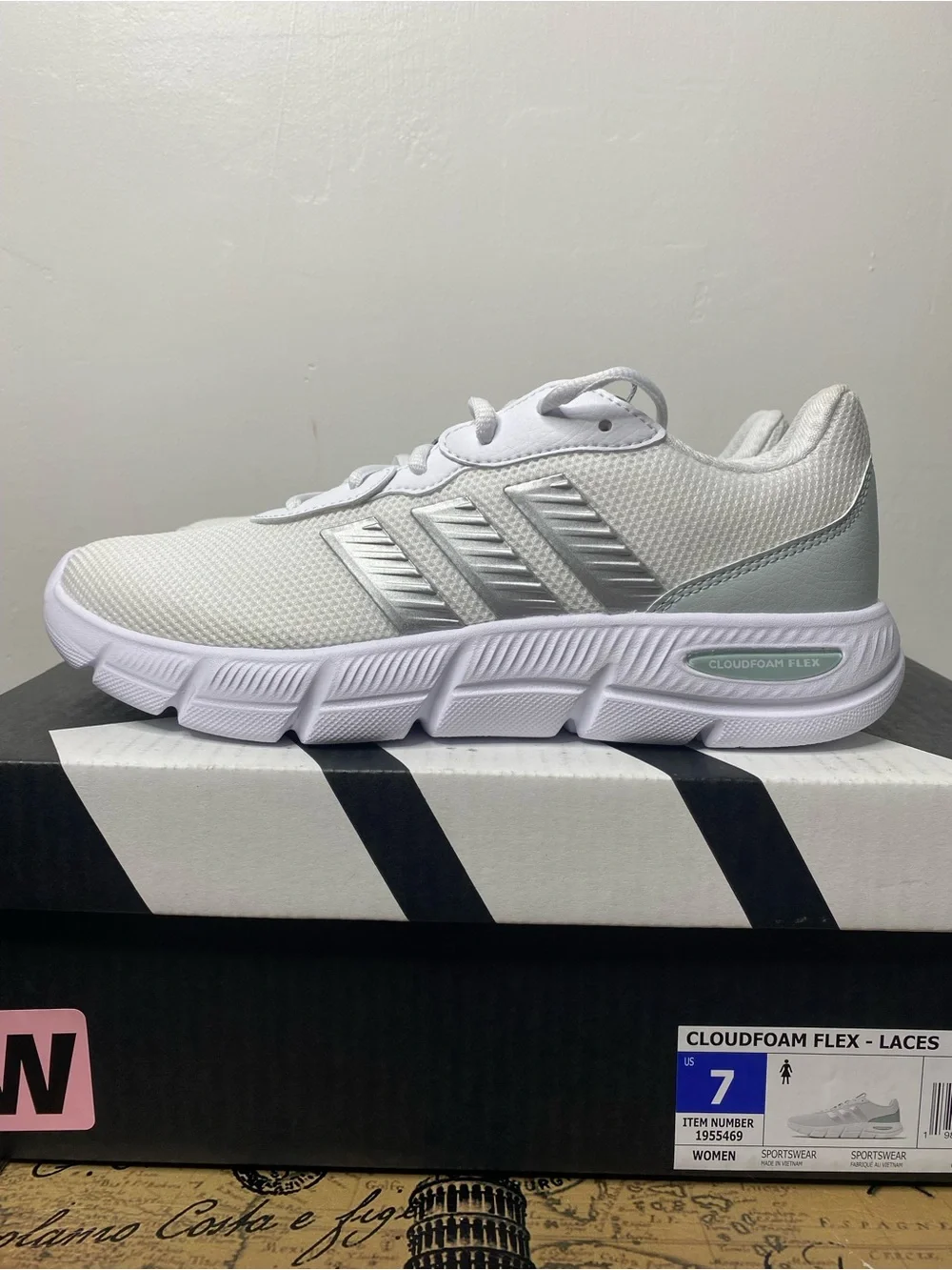 Adidas Cloudfoam Flex Laces Women US Size 7